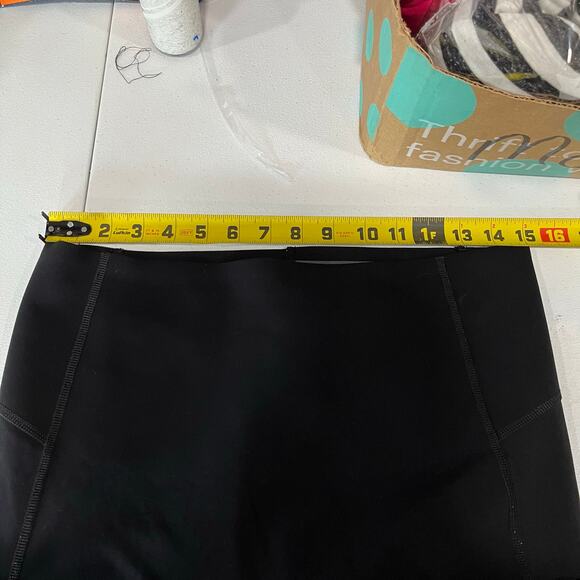 SPANX Every Wear Active High Rise Gloss Pocket Leggings Womens L Very Black - Picture 7 of 9